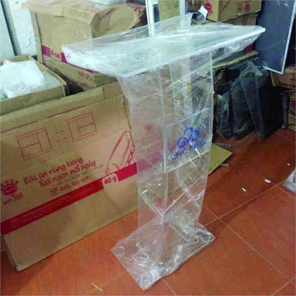 Bục phát biểu mica